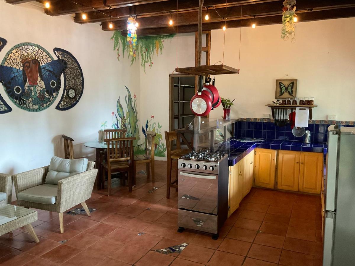 Tesoro Escondido Ecolodge Cabinas Бокас-дель-Торо Экстерьер фото