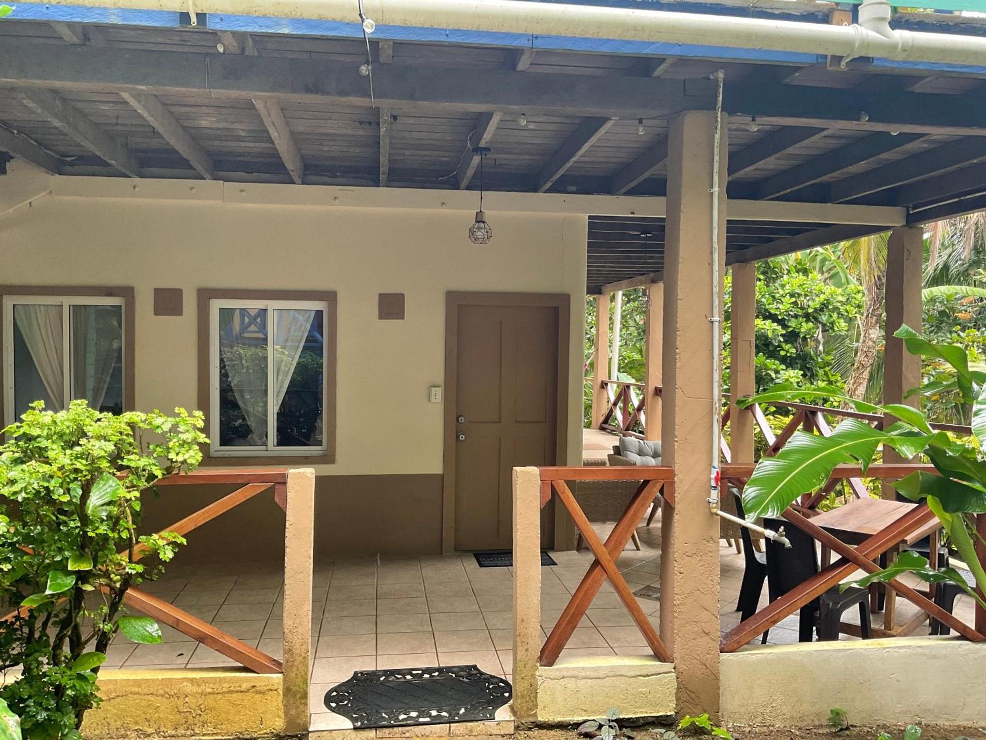 Tesoro Escondido Ecolodge Cabinas Бокас-дель-Торо Экстерьер фото