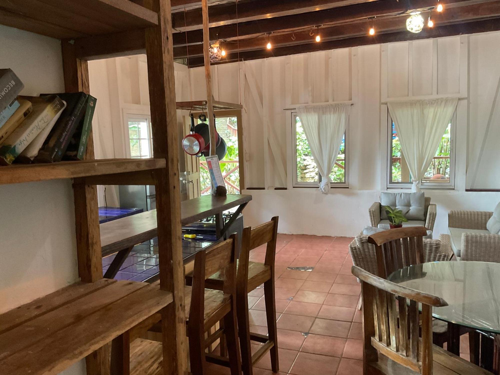 Tesoro Escondido Ecolodge Cabinas Бокас-дель-Торо Экстерьер фото